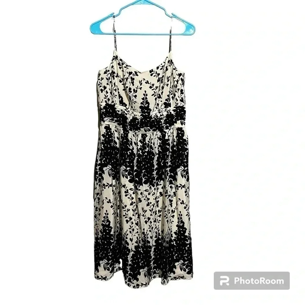 Ann Taylor Silk Dress Black & Cream Floral Print NWT Size 8 Lined